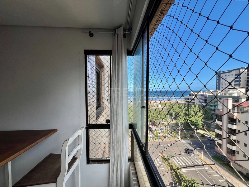 Junto a praça Luiz Bassani com Vista Eterna para o mar: 2ª foto da galeria de imagens do imóvel