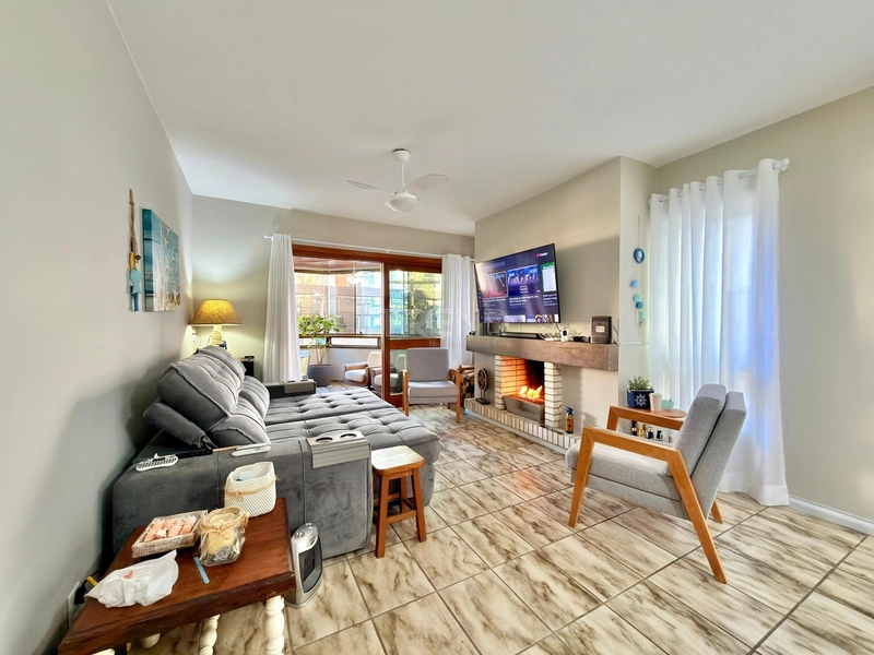 APARTAMENTO GIGANTE À VENDA COM SACADA: 2ª foto da galeria de imagens do imóvel