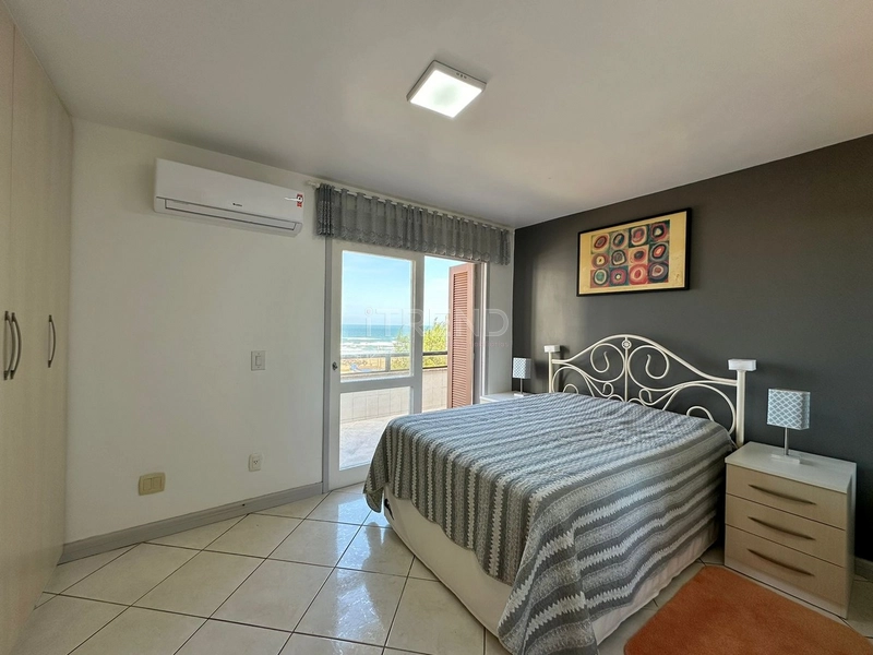COBERTURA DUPLEX COM TERRAÇO VISTA LIBERADA PARA O MAR E PRAÇA FLÁVIO: 3ª foto da galeria de imagens do imóvel