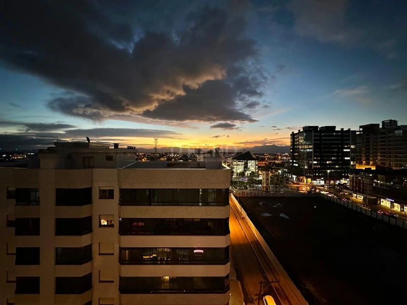 Belíssima vista para a serra e para a lagoa: 7ª foto da galeria de imagens do imóvel