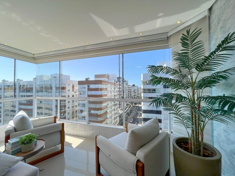 Apartamento mobiliado e decorado na Avenida mais valorizada de Capão!!: 4ª foto da galeria de imagens do imóvel