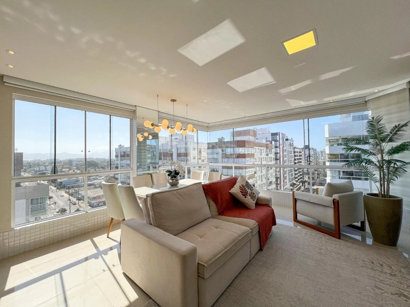 Apartamento mobiliado e decorado na Avenida mais valorizada de Capão!!: 2ª foto da galeria de imagens do imóvel