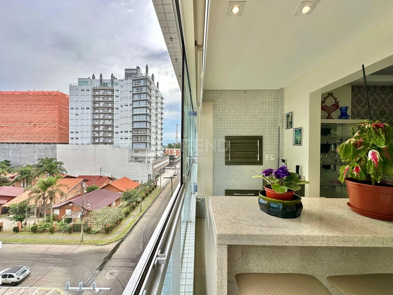APARTAMENTO À VENDA COM VISTA PARA O MAR: 3ª foto da galeria de imagens do imóvel