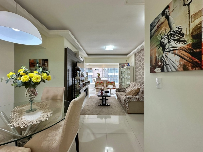 APARTAMENTO À VENDA COM VISTA PARA O MAR: 24ª foto da galeria de imagens do imóvel