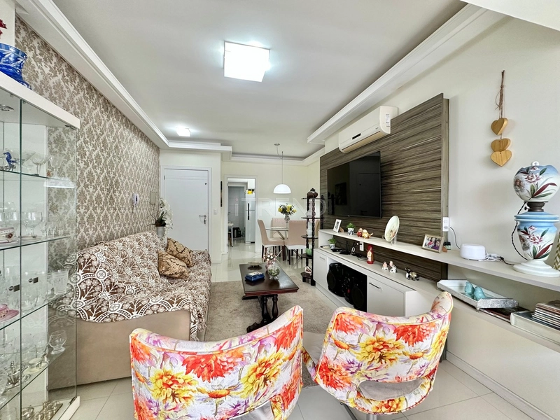 APARTAMENTO À VENDA COM VISTA PARA O MAR: 9ª foto da galeria de imagens do imóvel