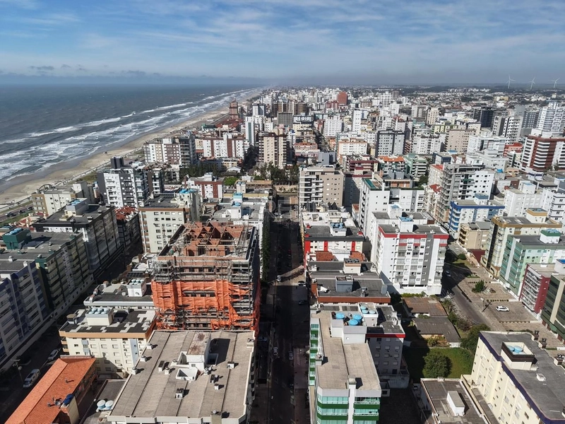 APARTAMENTO À VENDA COM TERRAÇO EM CAPÃO DA CANOA: 12ª foto da galeria de imagens do imóvel