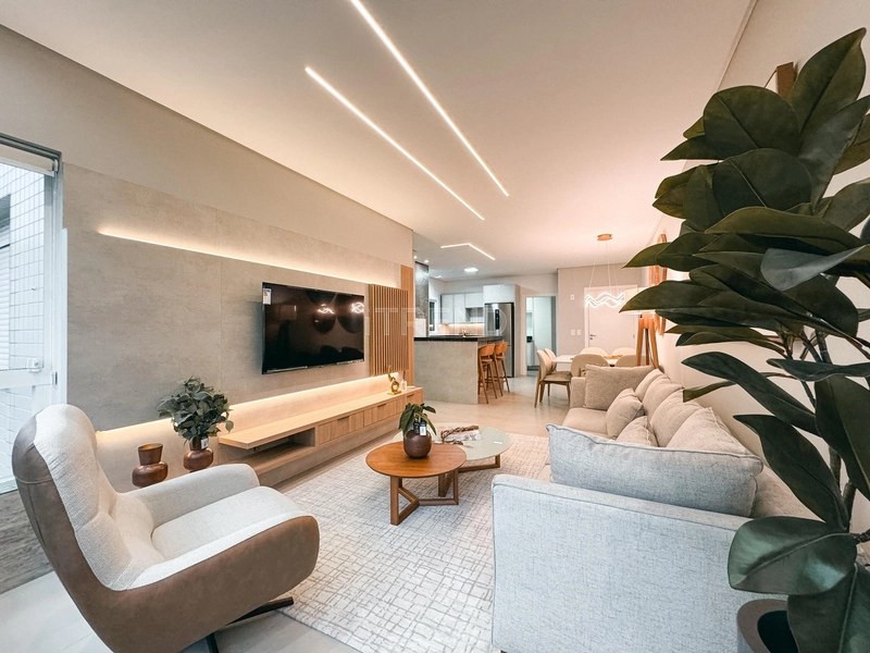 Belíssimo apartamento de frente, com amplo espaço interno.: 1ª foto da galeria de imagens do imóvel