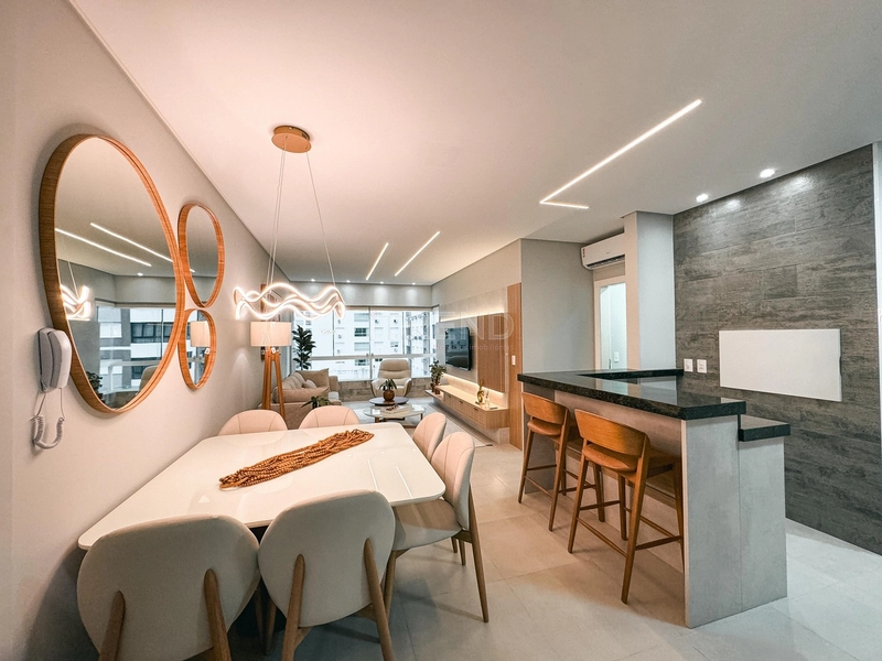 Belíssimo apartamento de frente, com amplo espaço interno.: 5ª foto da galeria de imagens do imóvel