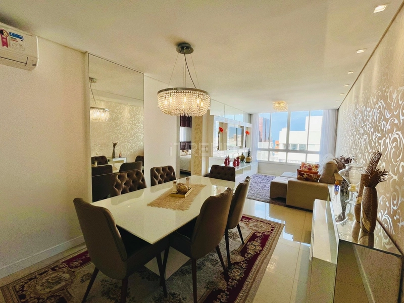 Apartamento mobiliado e decorado no bairro Navegantes!: 1ª foto da galeria de imagens do imóvel