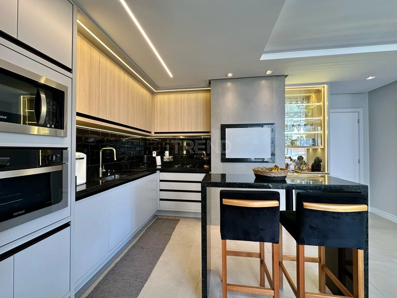 APARTAMENTO DUPLEX EM CAPÃO DA CANOA À VENDA: 2ª foto da galeria de imagens do imóvel