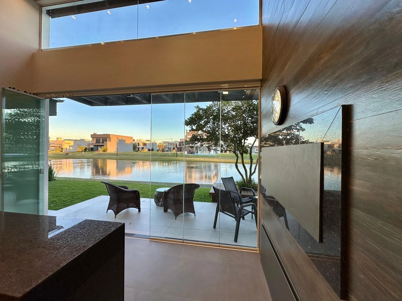 CAPÃO ILHAS RESORT CASA BEIRA LAGO À VENDA ATO + Saldo em 60X: 15ª foto da galeria de imagens do imóvel