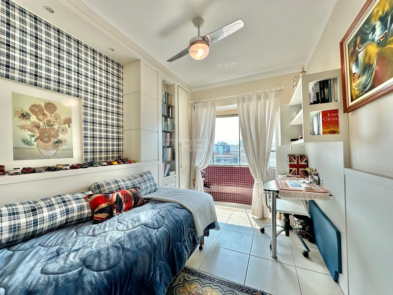 APARTAMENTO À VENDA COM VISTA PARA MAR E PRAÇA - RARIDADE: 24ª foto da galeria de imagens do imóvel