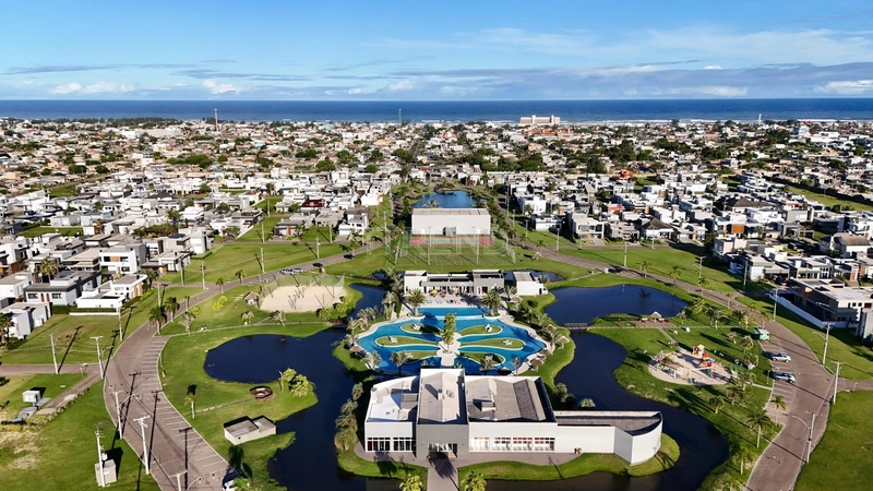 Sobrado à venda no condomínio Dubai Resort.: 26ª foto da galeria de imagens do imóvel