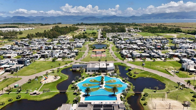 Sobrado à venda no condomínio Dubai Resort.: 24ª foto da galeria de imagens do imóvel