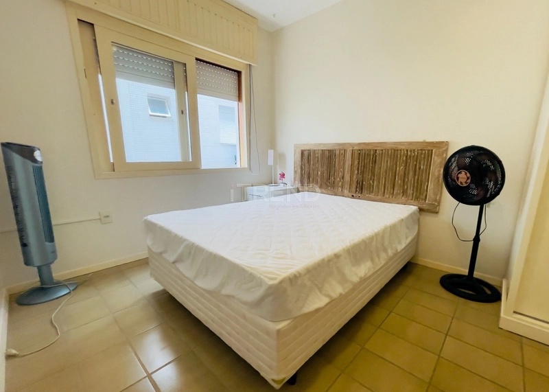 Apartamento 1 quarto com sacada de frente amplo em Capão da Canoa.: 8ª foto da galeria de imagens do imóvel