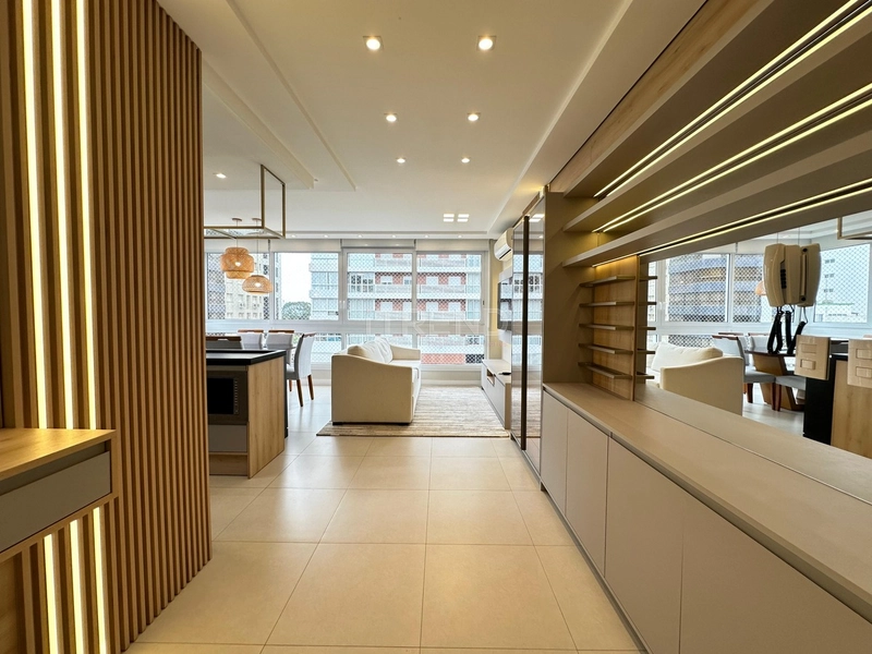 APARTAMENTO À VENDA! FINAMENTE MOBILIADO: 3ª foto da galeria de imagens do imóvel
