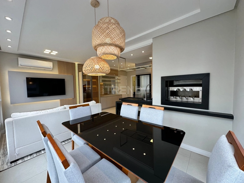 APARTAMENTO À VENDA! FINAMENTE MOBILIADO: 5ª foto da galeria de imagens do imóvel