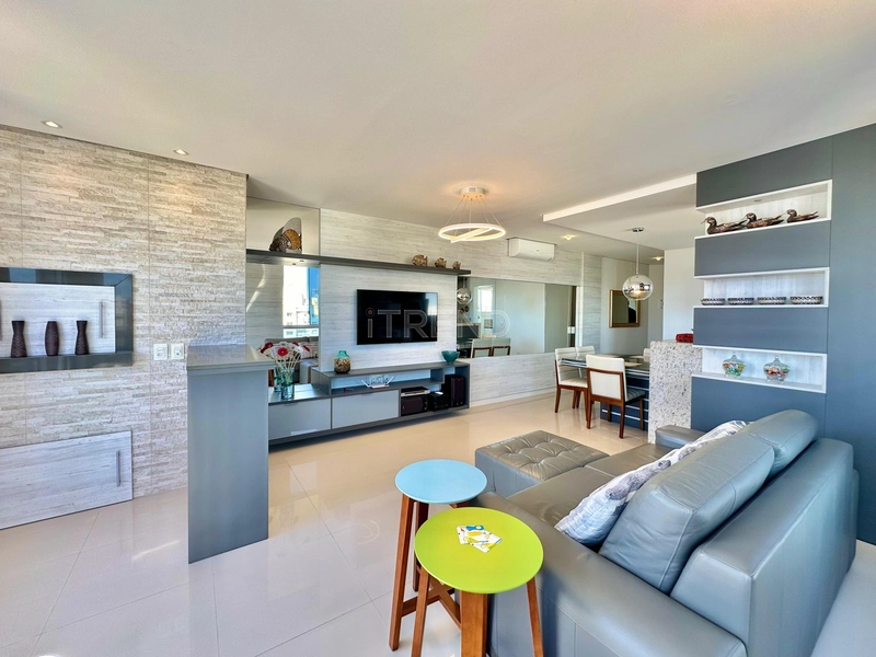 APARTAMENTO À VENDA! DE ESQUINA: 2ª foto da galeria de imagens do imóvel