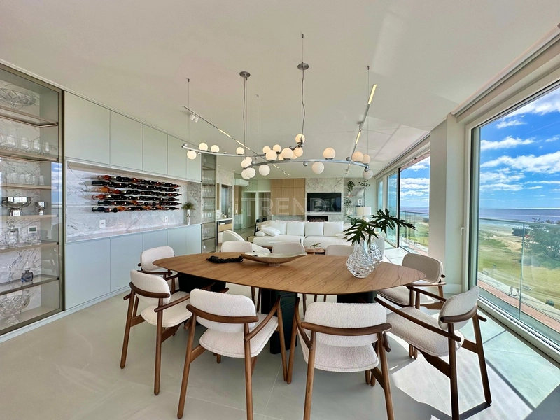 APARTAMENTO À VENDA COM VISTA FANTÁSTICA PARA O MAR: 13ª foto da galeria de imagens do imóvel