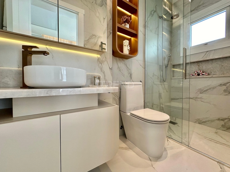 APARTAMENTO À VENDA COM VISTA FANTÁSTICA PARA O MAR: 27ª foto da galeria de imagens do imóvel