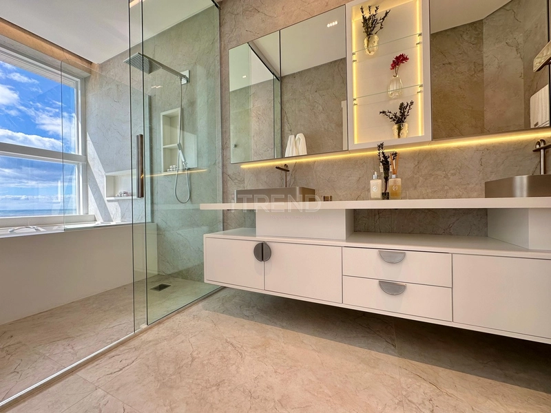 APARTAMENTO À VENDA COM VISTA FANTÁSTICA PARA O MAR: 18ª foto da galeria de imagens do imóvel