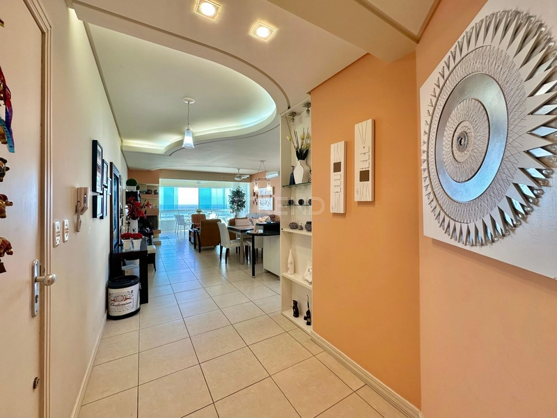 VENDO APARTAMENTO NA BEIRA MAR: 4ª foto da galeria de imagens do imóvel