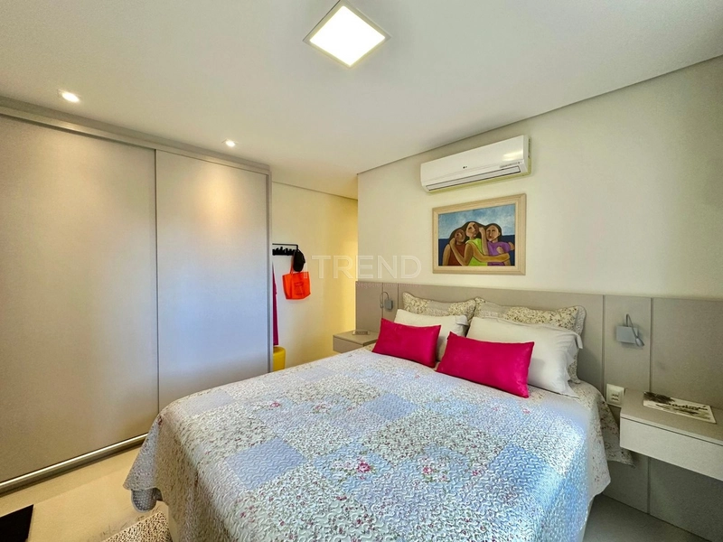 Amplo apartamento com terraço apenas uma quadra do mar: 42ª foto da galeria de imagens do imóvel