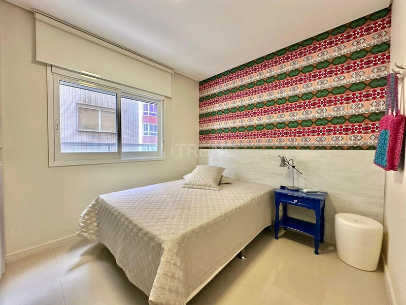 Amplo apartamento com terraço apenas uma quadra do mar: 38ª foto da galeria de imagens do imóvel