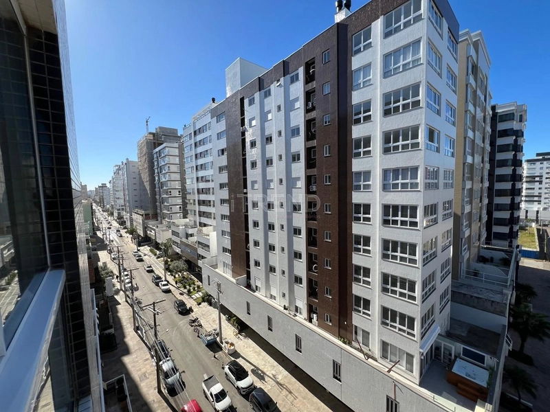 Apartamento de frente para a Praça Tiarajú: 7ª foto da galeria de imagens do imóvel