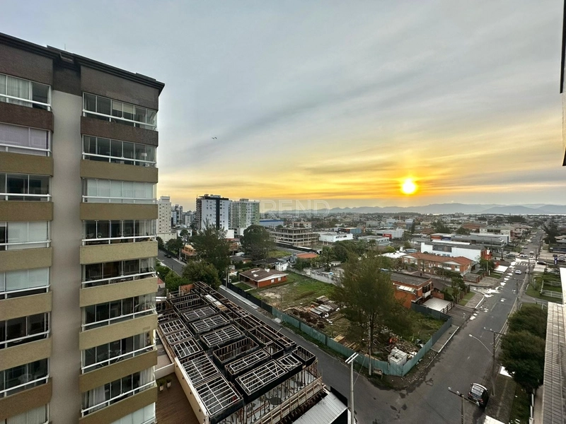 AMPLO APARTAMENTO DE FRENTE: 14ª foto da galeria de imagens do imóvel