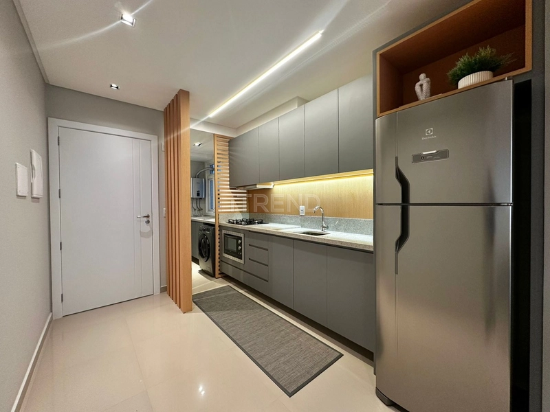 AMPLO APARTAMENTO DE FRENTE: 2ª foto da galeria de imagens do imóvel
