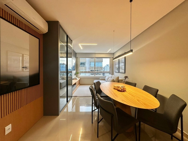 AMPLO APARTAMENTO DE FRENTE: 7ª foto da galeria de imagens do imóvel