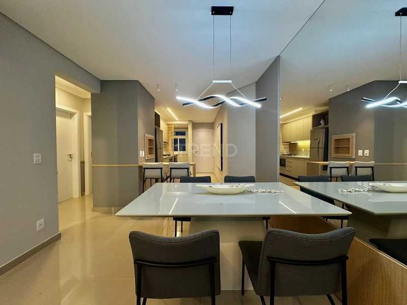 AMPLO APARTAMENTO DE FRENTE: 12ª foto da galeria de imagens do imóvel