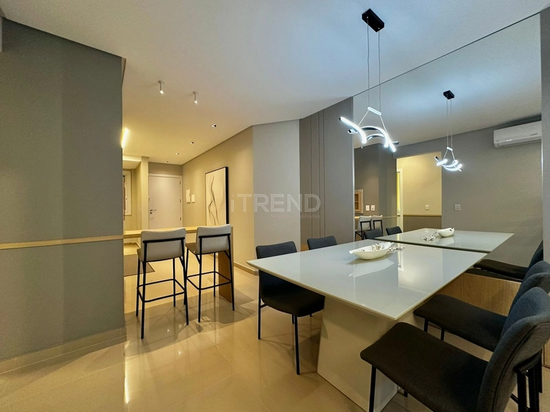 AMPLO APARTAMENTO DE FRENTE: 10ª foto da galeria de imagens do imóvel