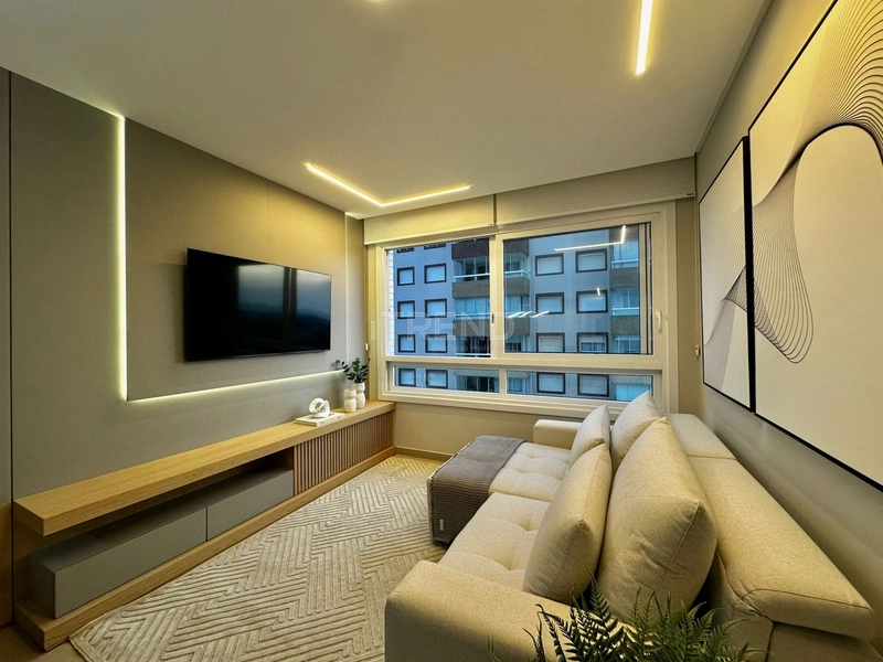 AMPLO APARTAMENTO DE FRENTE: 9ª foto da galeria de imagens do imóvel