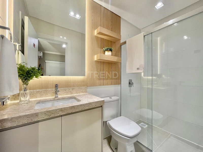 AMPLO APARTAMENTO DE FRENTE: 25ª foto da galeria de imagens do imóvel