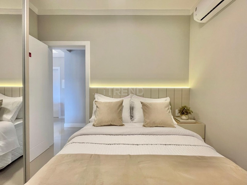 MOBILIADO E DECORADO: 18ª foto da galeria de imagens do imóvel