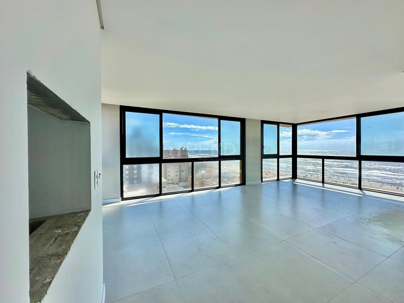 APARTAMENTO COM VISTA CINEMATOGRÁFICA PARA O MAR, SOL DA MANHÃ E INFRA: 2ª foto da galeria de imagens do imóvel
