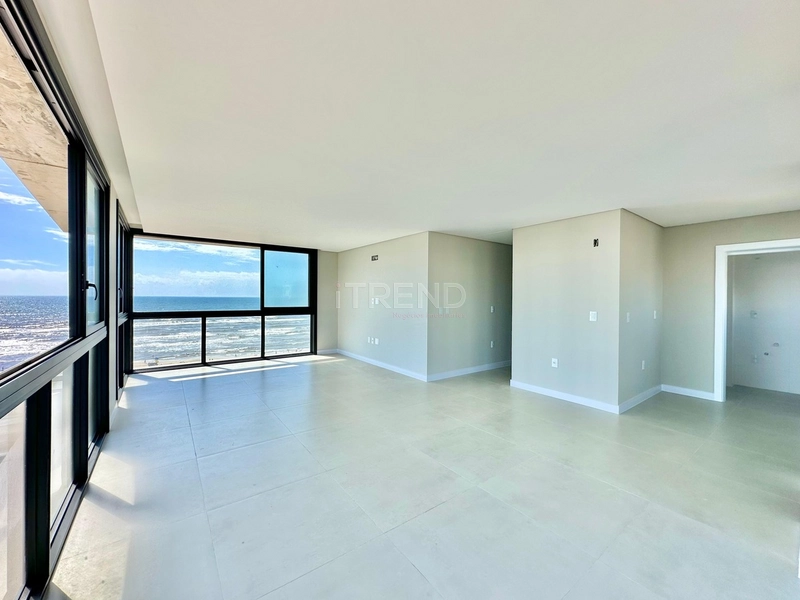 APARTAMENTO COM VISTA CINEMATOGRÁFICA PARA O MAR, SOL DA MANHÃ E INFRA: 3ª foto da galeria de imagens do imóvel