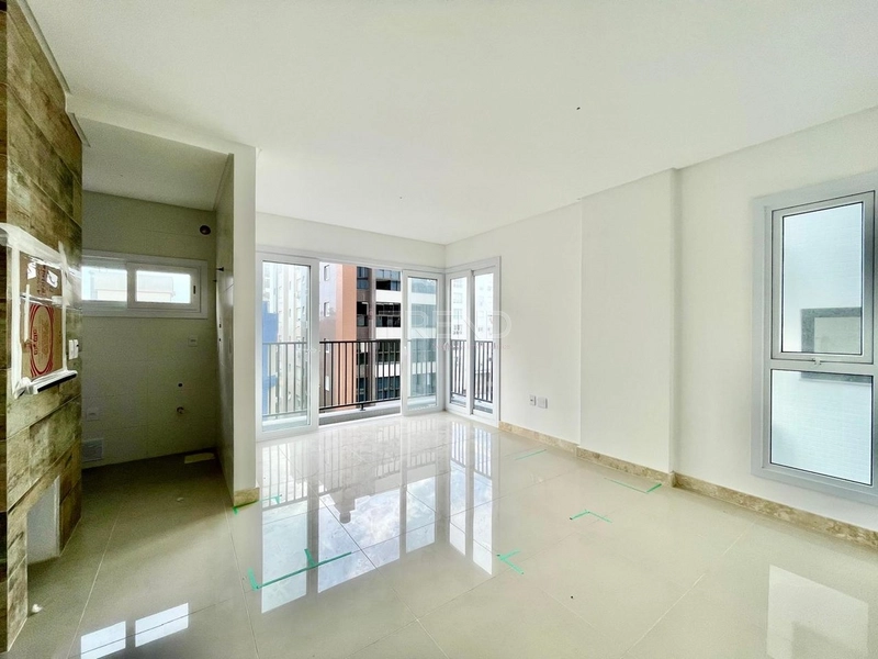 APARTAMENTO NOVO: 2ª foto da galeria de imagens do imóvel