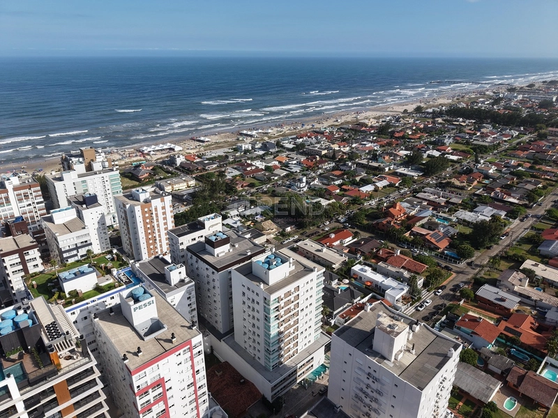 SACADA DE FRENTE: 24ª foto da galeria de imagens do imóvel