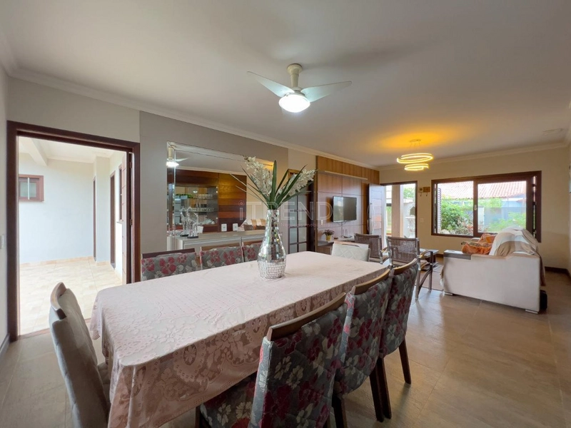 Casa de esquina Jardim Beira Mar.: 5ª foto da galeria de imagens do imóvel