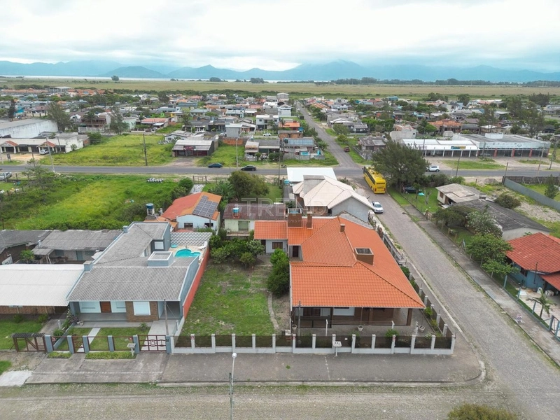 Casa de esquina Jardim Beira Mar.: 40ª foto da galeria de imagens do imóvel