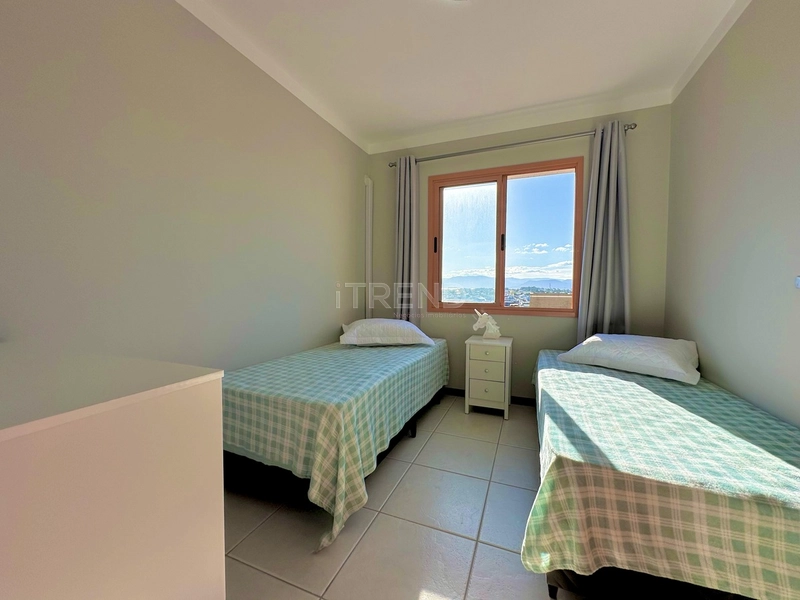 APARTAMENTO À VENDA COM VISTA PARA SERRA E P/ O MAR!: 10ª foto da galeria de imagens do imóvel