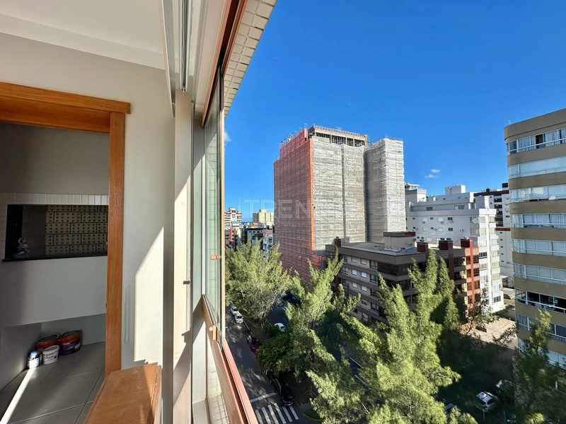 APARTAMENTO À VENDA COM VISTA PARA SERRA E P/ O MAR!: 11ª foto da galeria de imagens do imóvel
