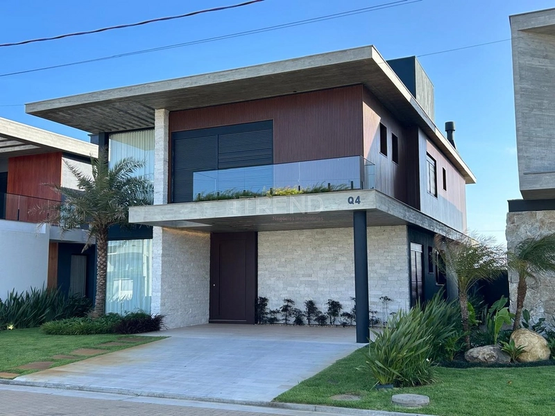 Sofisticação e exclusividade à beira do lago!: 1ª foto da galeria de imagens do imóvel