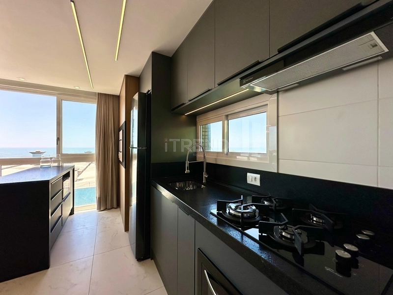 APARTAMENTO COM VISTA PARA O MAR À VENDA EM CAPÃO DA CANOA: 11ª foto da galeria de imagens do imóvel