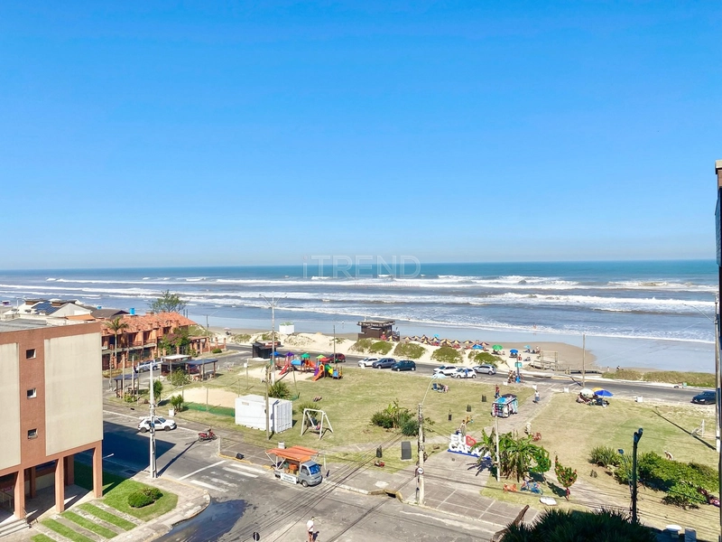 APARTAMENTO COM SACADA DE FRENTE E VISTA ETERNA MAR: 1ª foto da galeria de imagens do imóvel