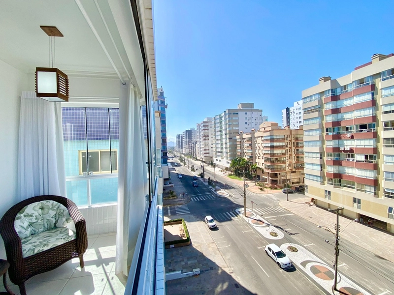 APARTAMENTO COM SACADA DE FRENTE E VISTA ETERNA MAR: 21ª foto da galeria de imagens do imóvel