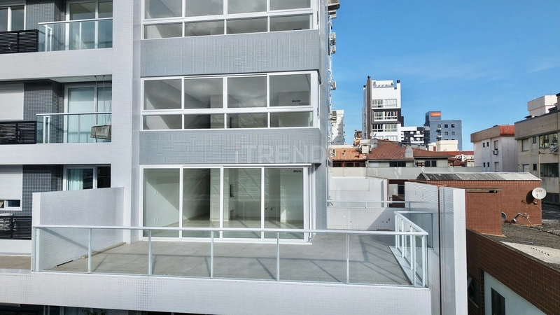 APARTAMENTO À VENDA COM TERRAÇO ALTO PADRÃO / INFRA FANTÁSTICA: 3ª foto da galeria de imagens do imóvel